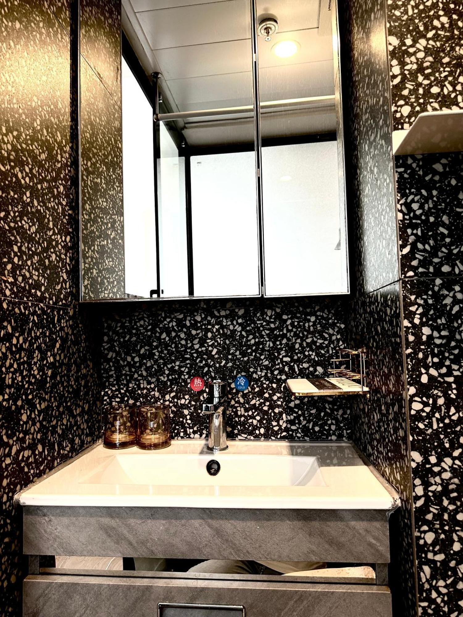 木居 Woody House Ξενοδοχείο Χονγκ Κονγκ Εξωτερικό φωτογραφία